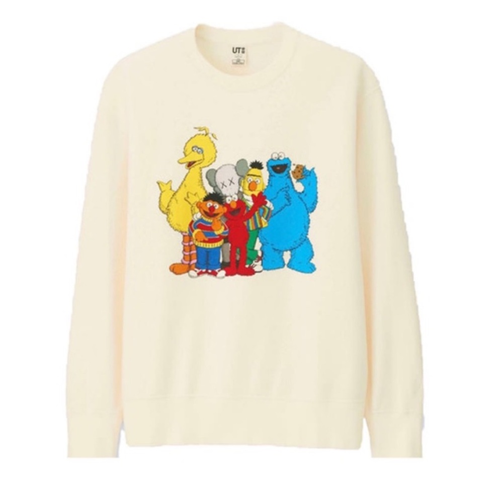 Uniqlo x KAWS Sesame Street Cream Sweatshirt L